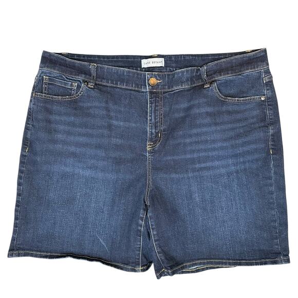 2/$30 Lane Bryant Girlfriend Jean Short Flex Magic Dark Blue 2X Plus Size 20 - Picture 2 of 5